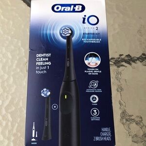 Oral-B iO Series 2 Electric Toothbrush – Black with Sealed Brush Head Included